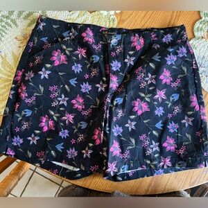 Lee Women's Black Floral Print Shorts, GUD, Size 14 M